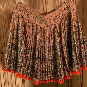 American Eagle pleated mini skirt